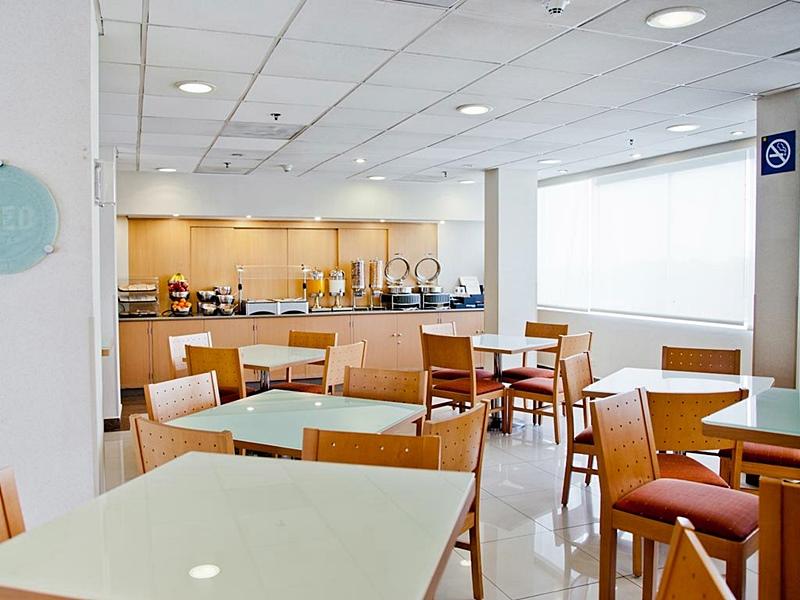 City Express By Marriott Celaya Parque Εξωτερικό φωτογραφία