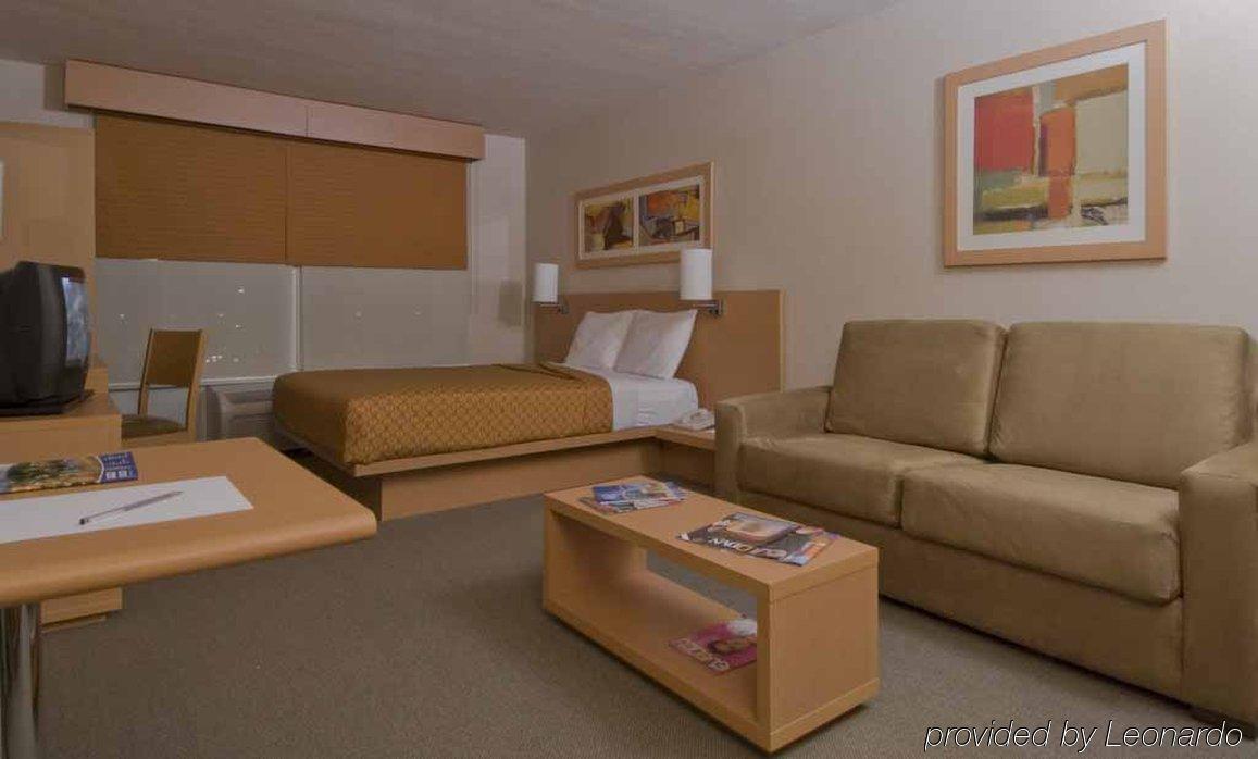 City Express By Marriott Celaya Parque Δωμάτιο φωτογραφία